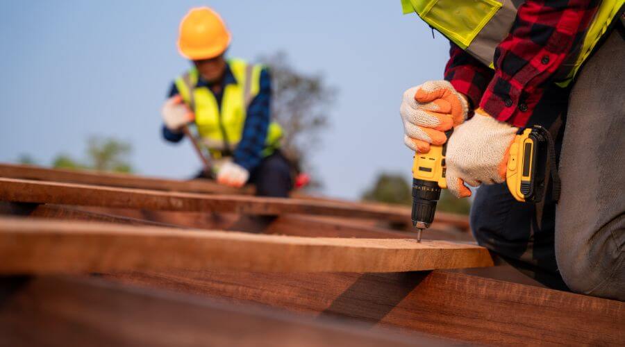 Expert top industrial roofings services in Deerfield, KS